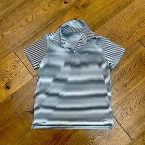 Vineyard vines performance polo perfect condition